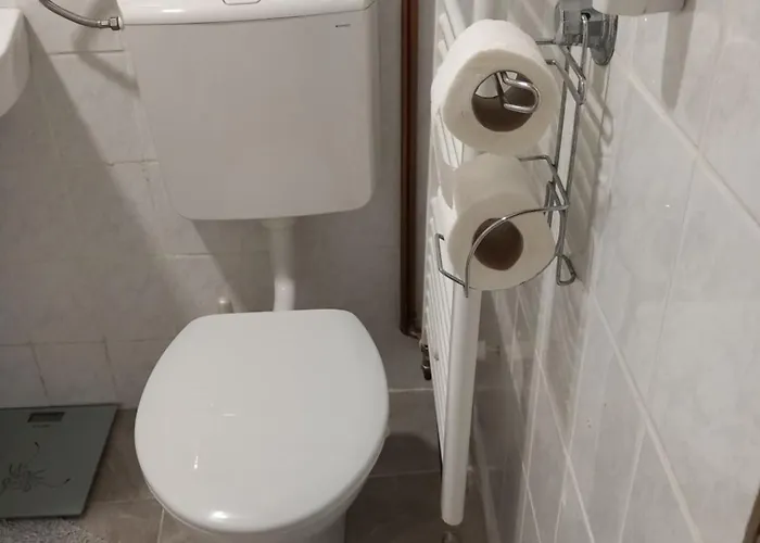 Azra * サラエヴォ